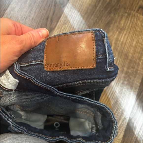 Amaryllis High Rise Dark Blue Jeans button fly distressed basic neutral denim - Picture 2 of 12